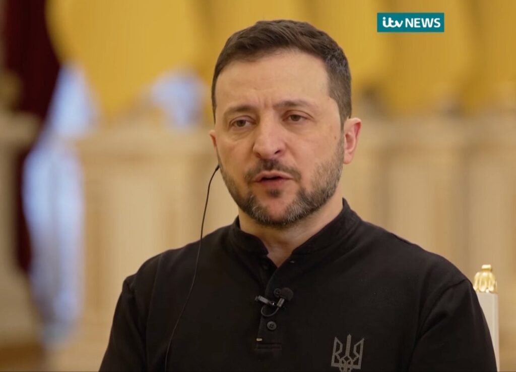 Kurskの侵入は、Zaporizhzhiaへのロシアの侵略を止めた、とZelenskyは主張している