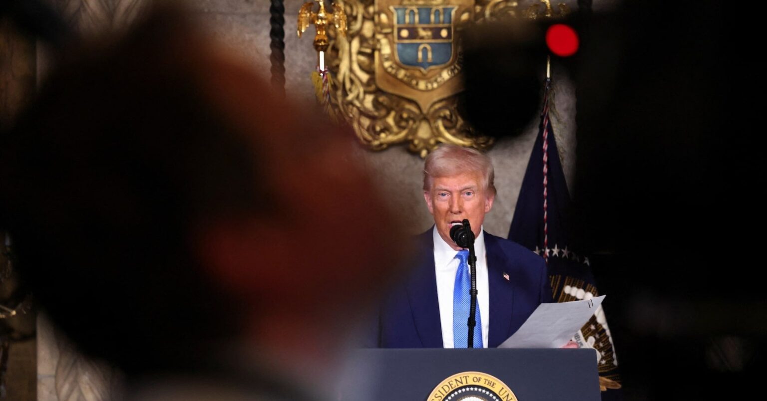 トランプは、残りのすべてのバイデン時代の米国弁護士を終了するようにDOJに指示したと言います