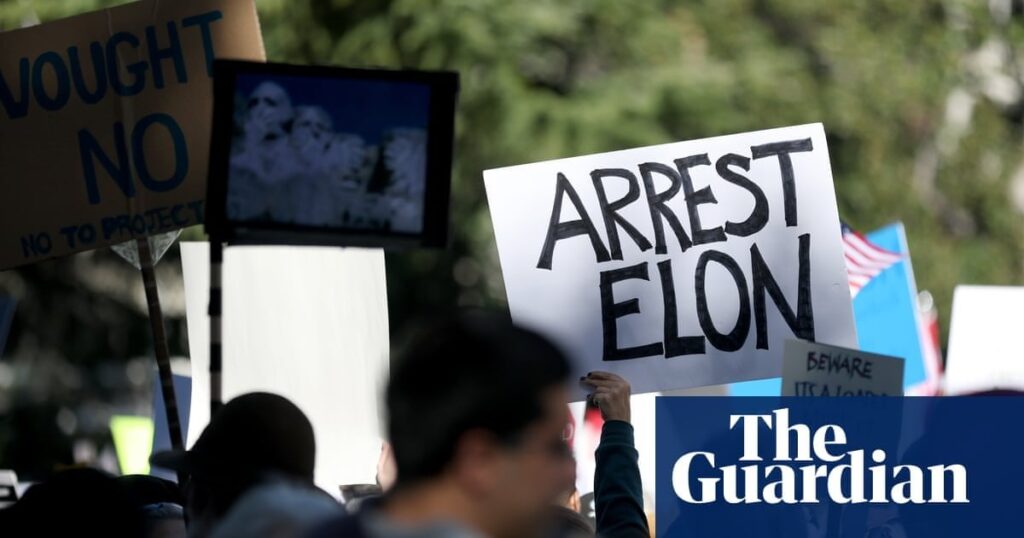 民主党は、イーロン・マスクによる潜在的なセキュリティ侵害の調査を求めています