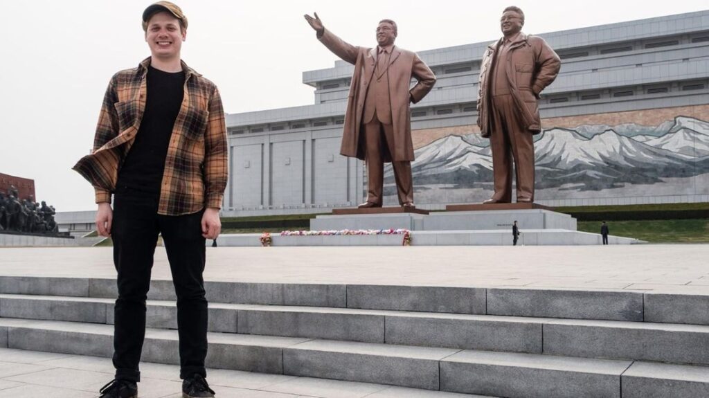 米国人が渡航禁止の北朝鮮、大金で得た別のパスポートで入国した旅行者が目にした光景とは - CNN.co.jp