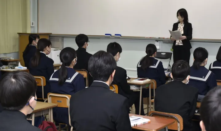 【速報】愛媛県立高校入試の倍率発表（2025年度）　松山東1.16倍 松山北1.30倍 松山南1.03倍 今治西1.01倍｜愛媛新聞ONLINE