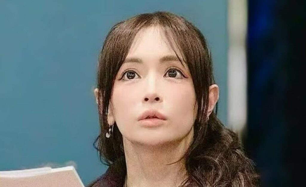 【浜崎あゆみ】 息子の授業参観で 「わたしだけひたすら張り切った格好で入学式に来る親の服装だった。。 完全に間違えた。」 ファンからはエール 「息子さんやお友達から素敵なママだと思われたと思うよ」 - TBS NEWS DIG Powered by JNN