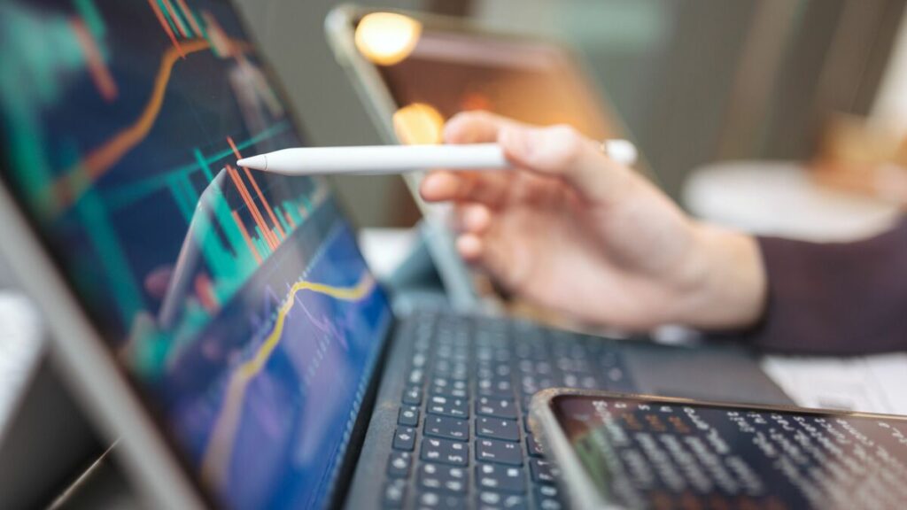 ｢オルカン｣｢S&P500｣だけを買うよりずっといい…知っていれば収入が段違い｢新NISAの枠｣をフル活用した投資術 インフレや株価大暴落にも負けない | PRESIDENT Online（プレジデントオンライン）