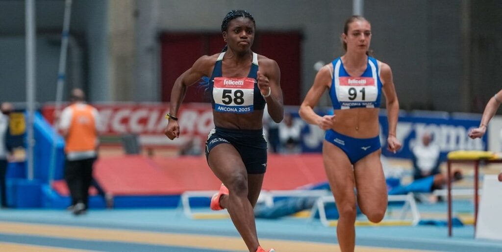 Fly Kelly Doualla：15歳で、彼はすでに60メートルで史上2番目のイタリア人（および歴史上4番目のU18）です