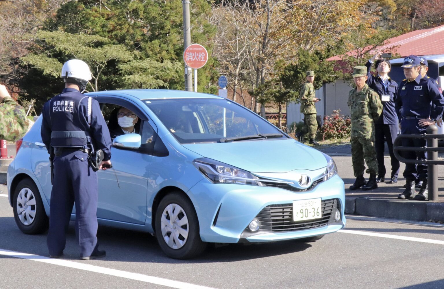 青木美希(ジャーナリスト)「青森県は昨年、原発から５～３０キロに住む人が車で逃げようとした際に、県警警察官が車を止め、自宅に戻す訓練を行いました。車３台で訓練したとのことです」