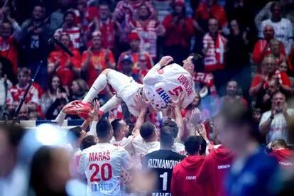 クロアチアのハンドボール選手、私たちのヒーロー！ 🇭🇷❤🇭🇷❤️