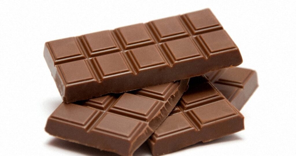 中高生男子の2割が、恋人や気になる人への「本命チョコ」や友人への「友チョコ」を準備