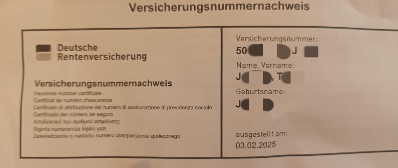 ドイツ語のversicherungsnummerで名前を順番に間違えます - それを修正する方法は？