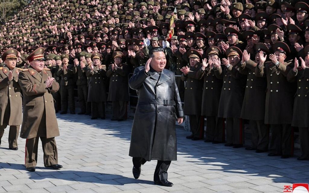 北朝鮮は世界最大の強盗を引き離すため、15億ドルを盗みます
