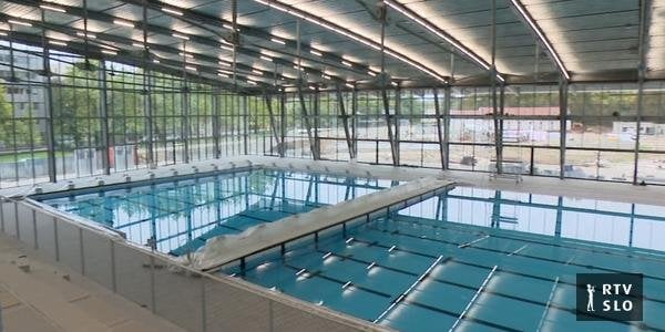 Illyria Sports Centerはまだ使用可能な許可を待っています -  3月に投稿されたオープニング