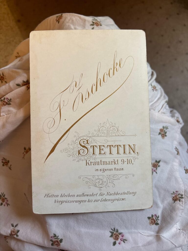 Szczecin〜1880年代のszczecin/stettinの古い写真家を特定するのを手伝ってください