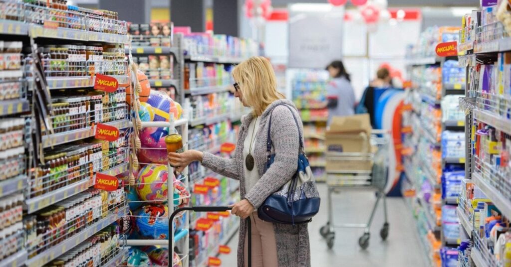 ザグレブのコンサルタントは、食料価格が下落し始めたと言います。