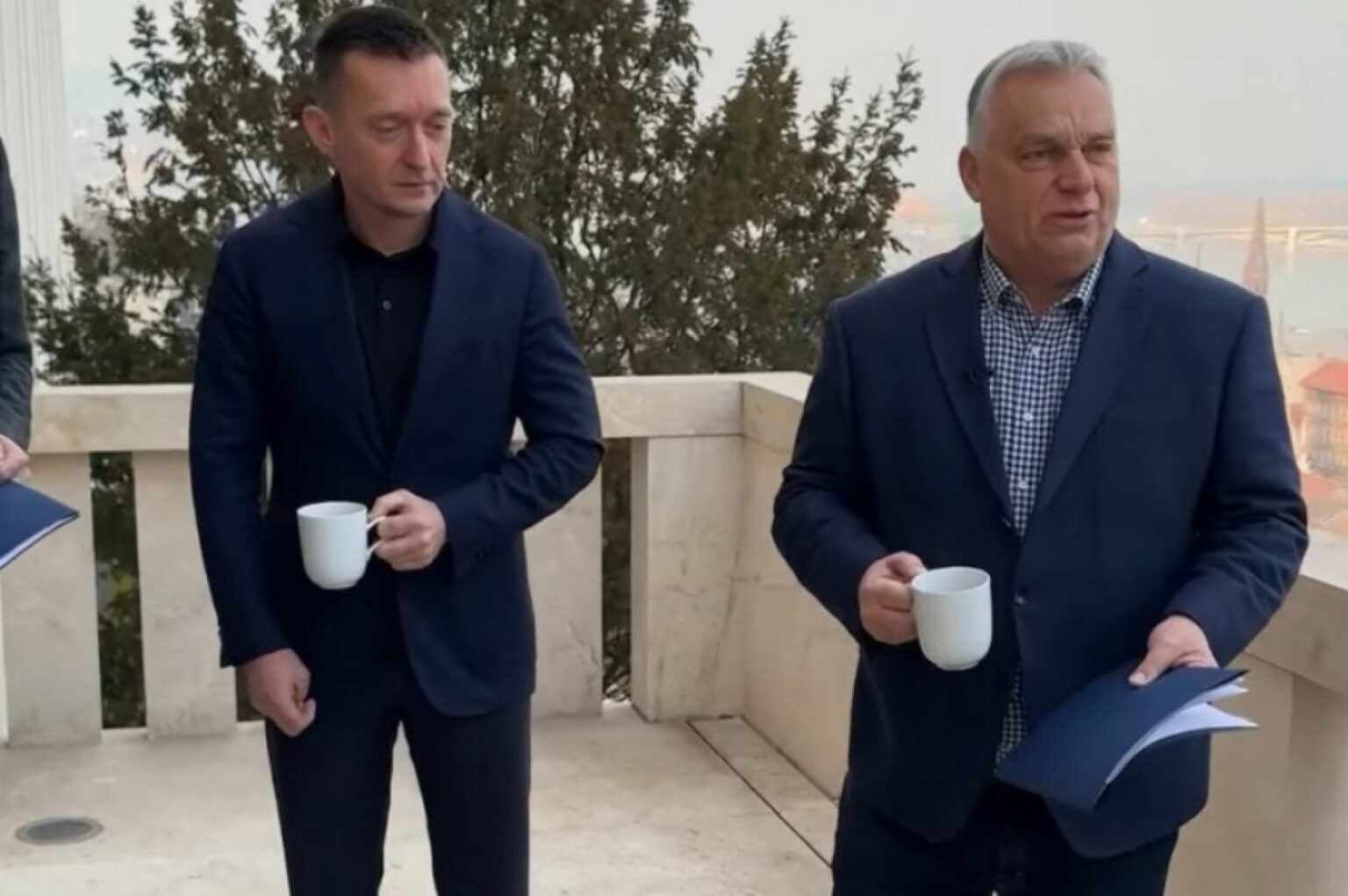 ViktorOrbánは別の良いニュースを発表しました、AntalRogánは奇妙な姿勢を聞きました