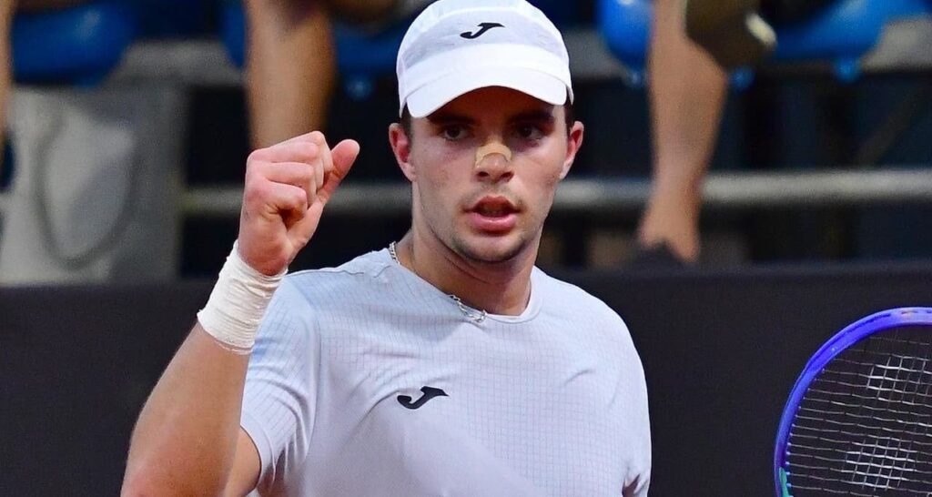 Jaime FariaはATP 500リオデジャネイロの第2ラウンドに進み、トップ100の世界に入る8番目のポルトガルのテニスプレーヤーになります
