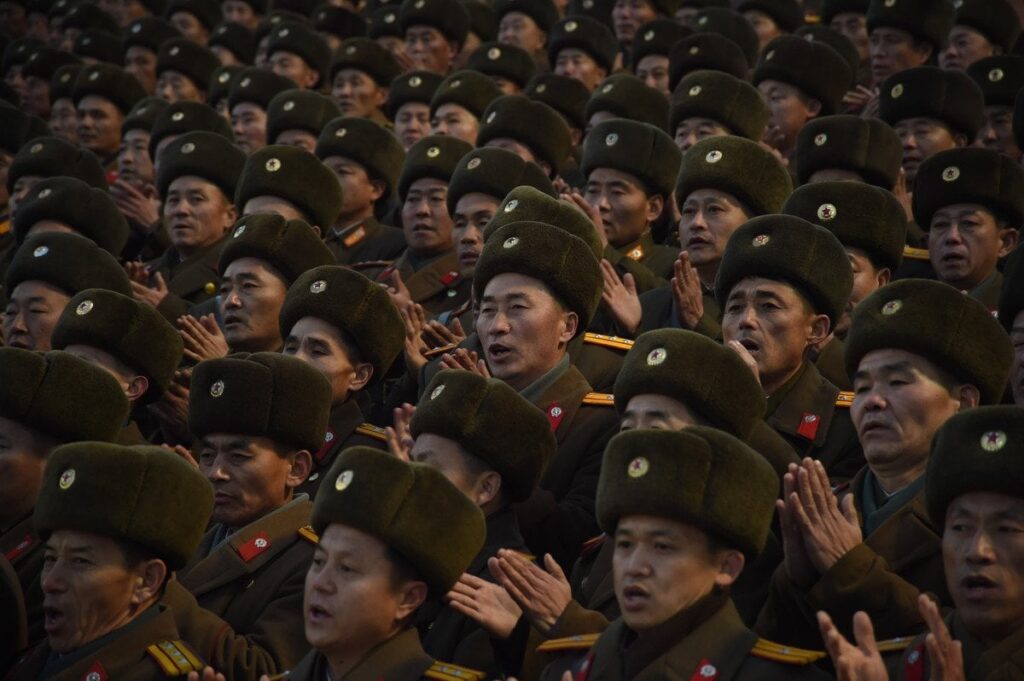 より良い武装、しかしヘルメットはありません：北朝鮮人がウクライナと戦った方法