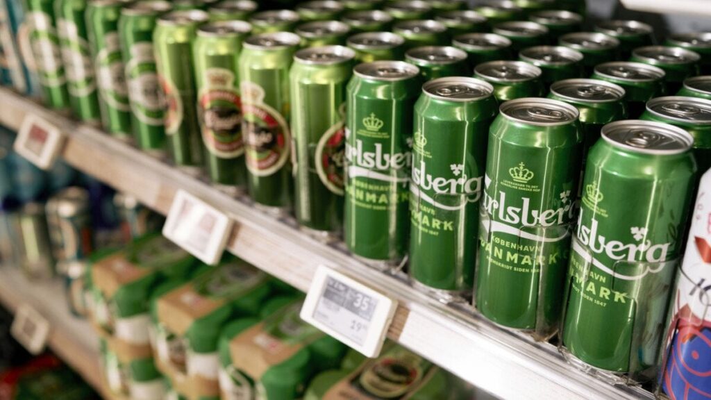 アルコールに関する警告テキスト。