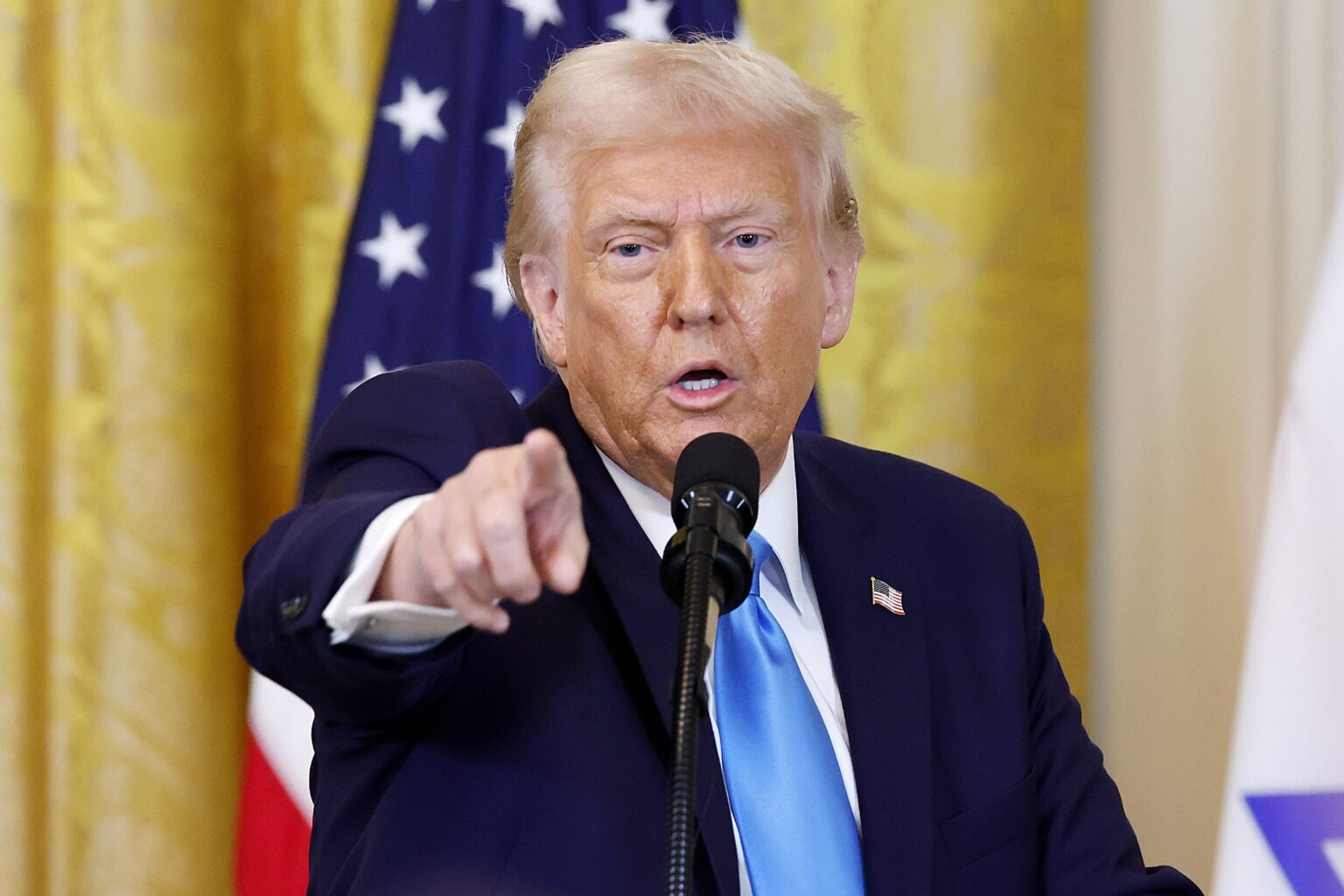 すべての連邦財産の半分を売却するドナルドトランプ：何を知っているか