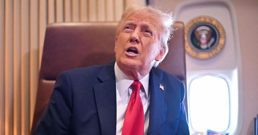 トランプのサイン、鋼とアルミニウムの25％の職務。 EU：「私たちは反応します」