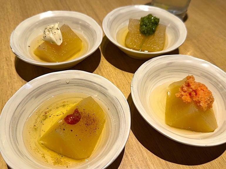 「500円で食べ放題」「ご馳走おでん」「味変アイテムが10種類以上」おでんの新業態が人気急上昇…ネオおでん…？ネオ麦ち…うっ、頭が