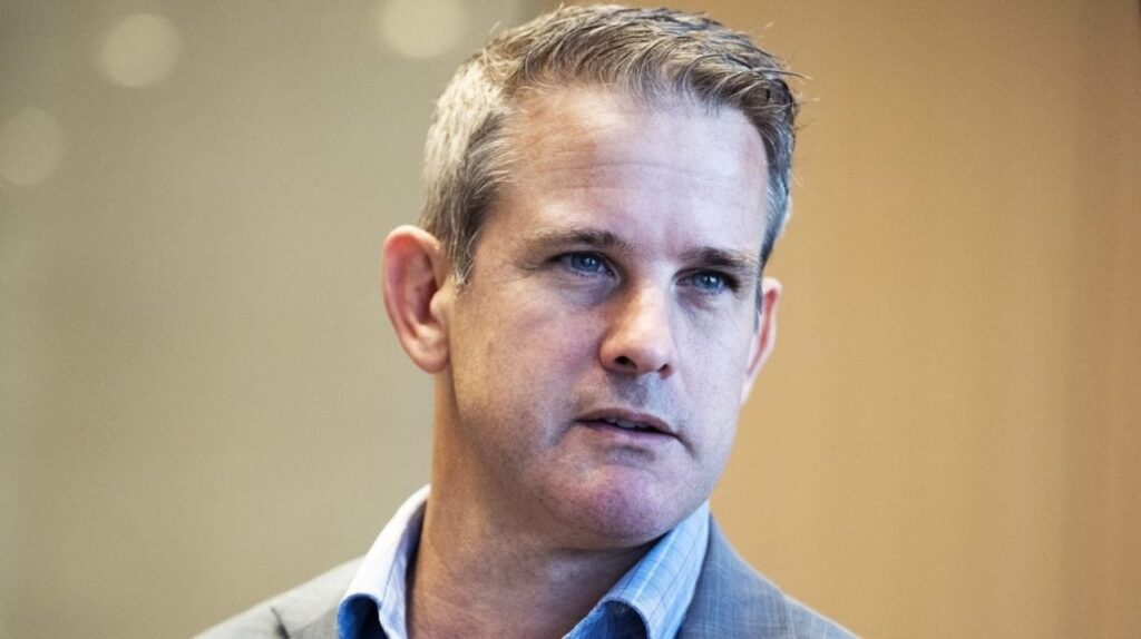 ムスクについて「そこに出て何かをする」というkinzinger：「そこに出て何かをする」