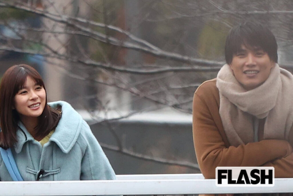 芳根京子、主演ドラマ現場でバレた「何度もセリフ書き写し」ノート…天然キャラの役とは真逆の努力家 | Smart FLASH/スマフラ[光文社週刊誌]