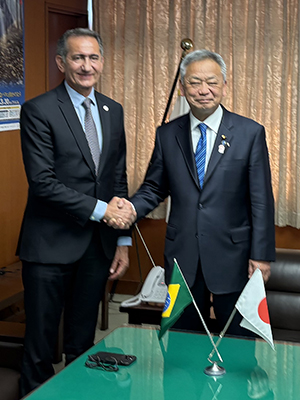 【令和7年3月26日】　ブラジル連邦共和国　ゴエス統合・地域開発大臣による高橋副大臣表敬 - 国土交通省