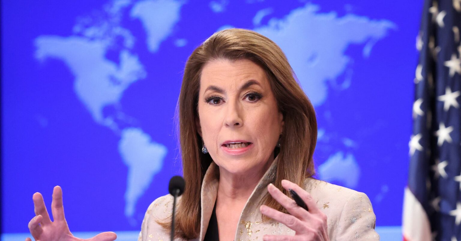 対イラン制裁、米国務省が免除措置の全てを見直し | ロイター