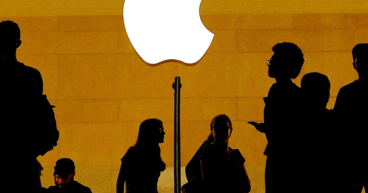 米アップル「Ｓｉｒｉ」、ＡＩ機能改良は26年にずれ込み | ロイター