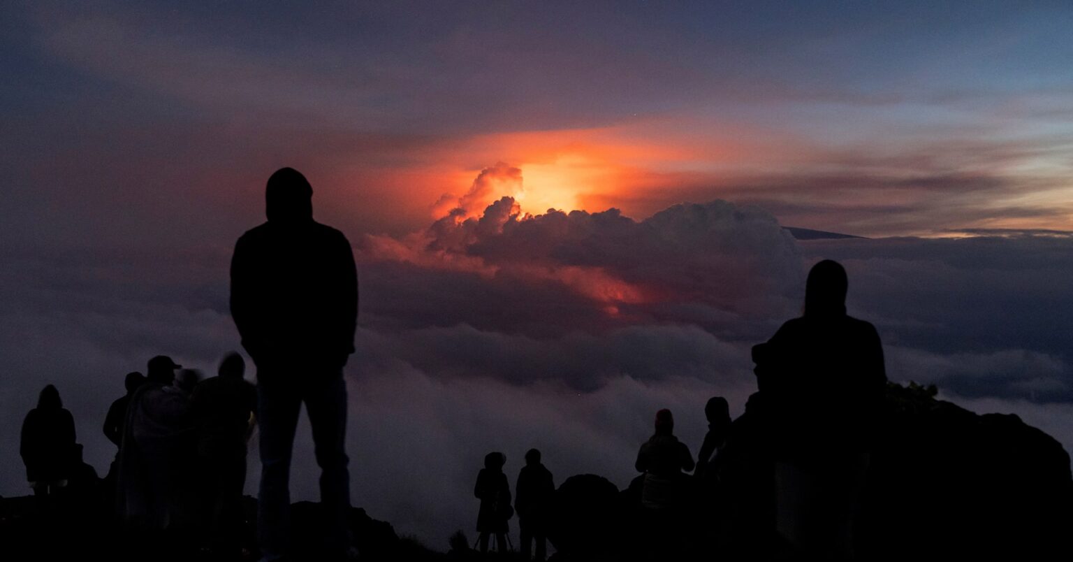 ハワイ島の気象観測拠点が経費削減候補に、温暖化研究に影響 | ロイター