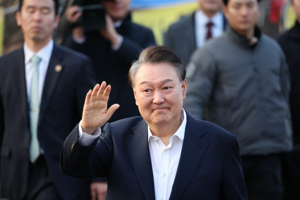 「尹大統領釈放」で慌てる李在明と共に民主党、世界がトランプ旋風の対応に腐心する中、韓国で続く「権力の空白」(1/4) | JBpress (ジェイビープレス)