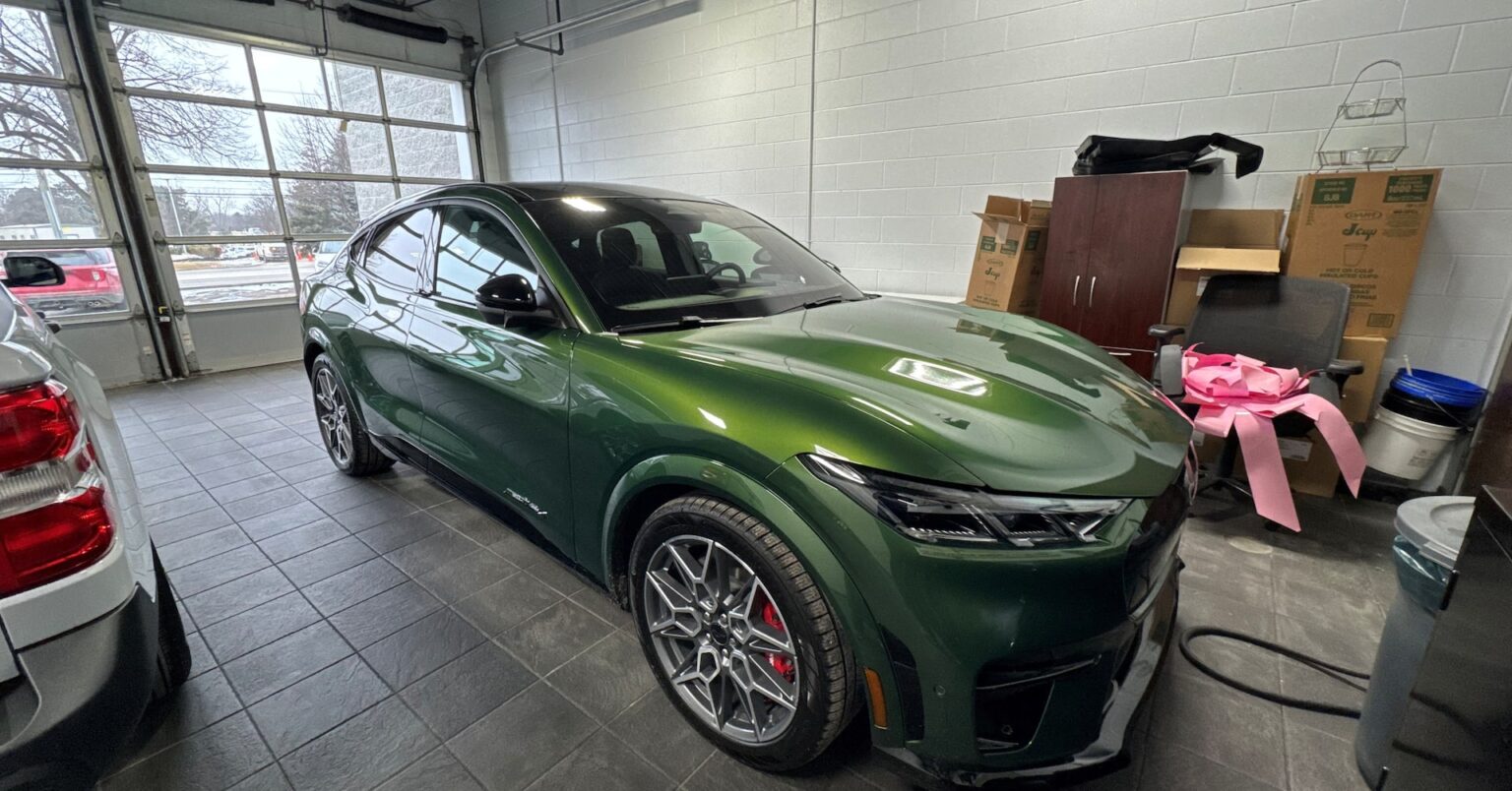 アングル：米消費者が自動車駆け込み購入、トランプ関税が背中押す | ロイター