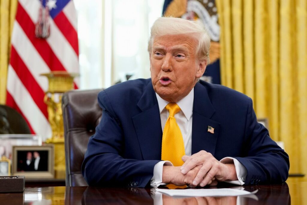 トランプ氏、欧・カナダの対抗関税に「もちろん対応」－報復の応酬に - Bloomberg