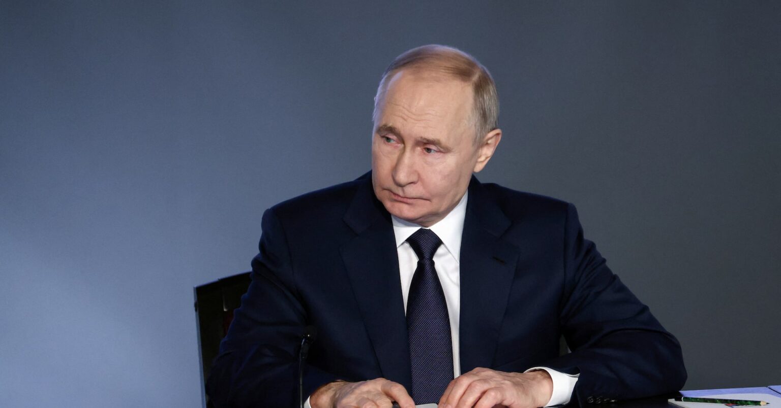 プーチン氏、クルスク州を訪問　全地域の速やかな奪還指示 | ロイター