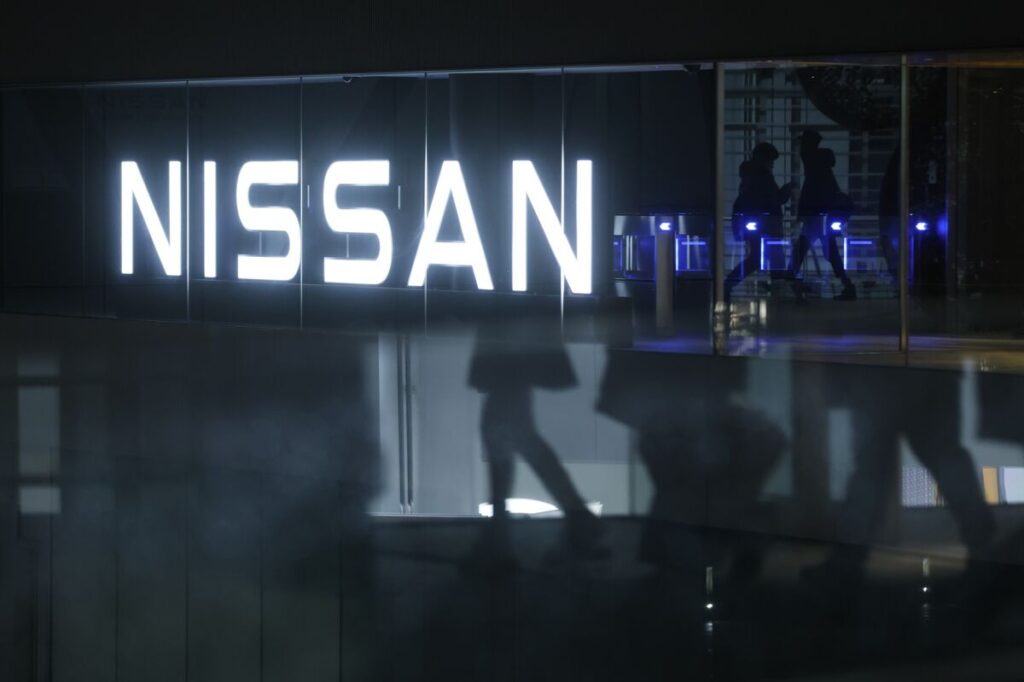 業績悪化で社長交代の日産、社外取締役は全員留任の流れに疑問の声も - Bloomberg