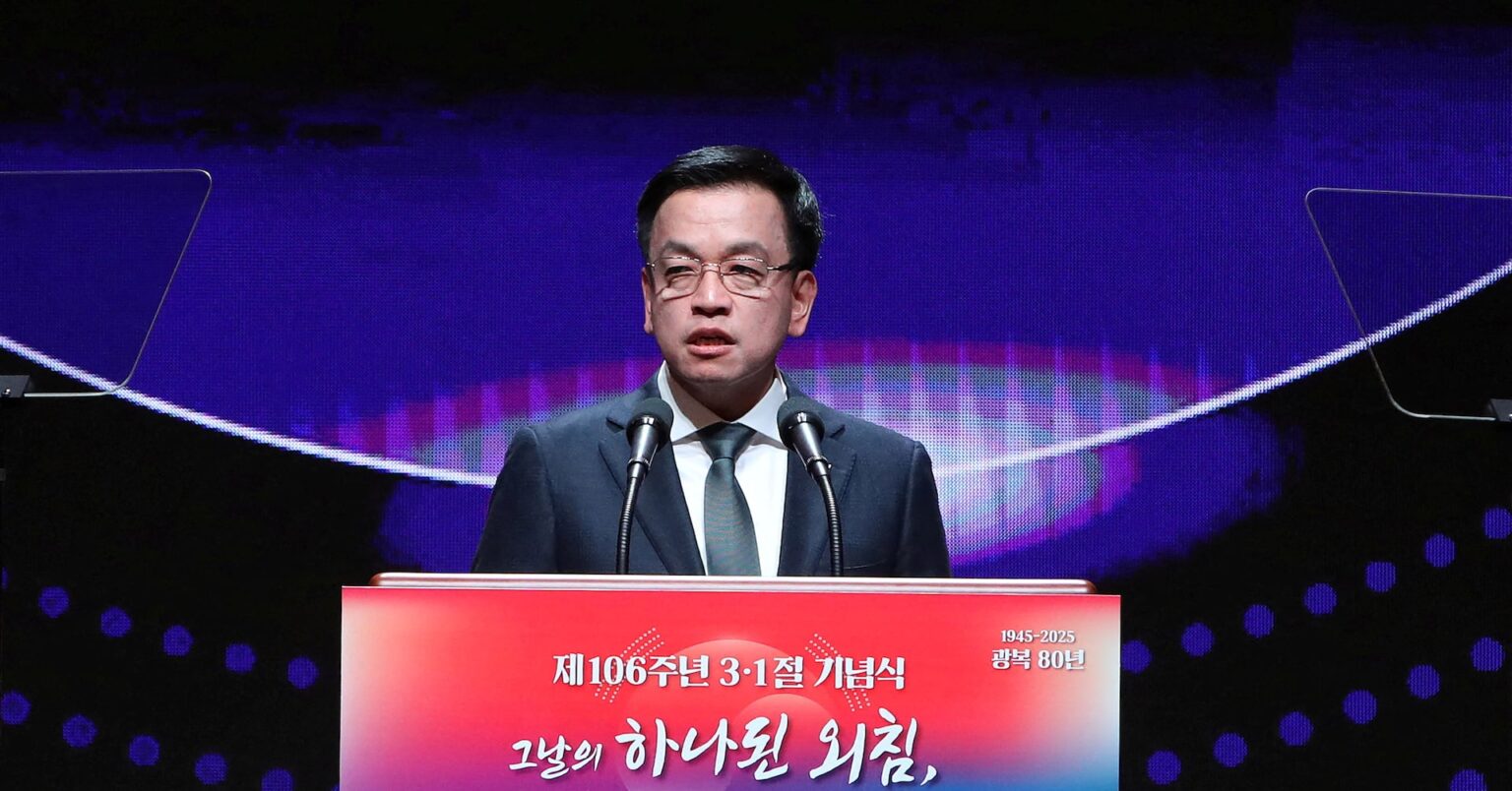 韓国大統領代行、米との協力を各省庁に指示　「敏感国」指定受け | ロイター