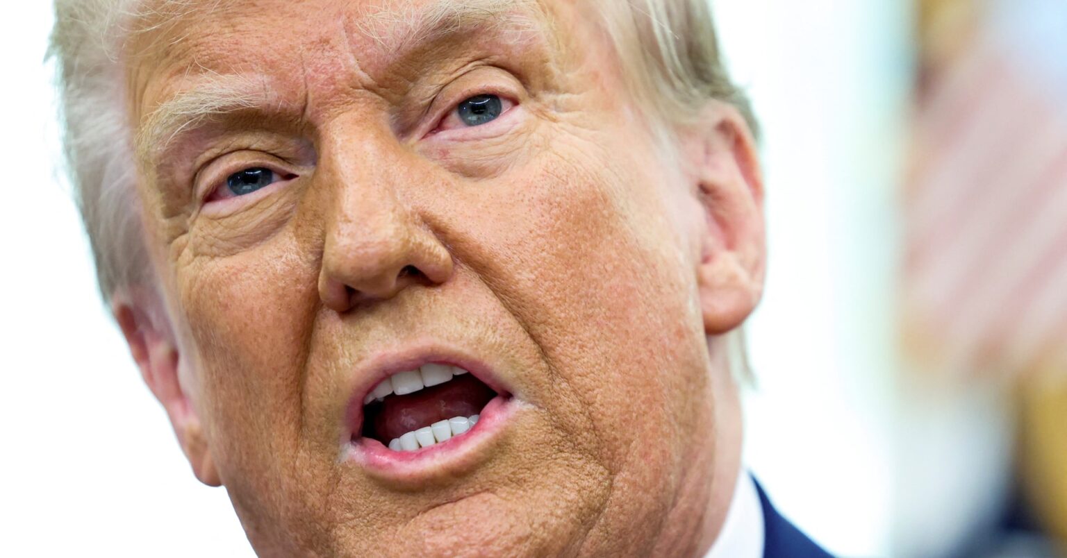 トランプ氏、フーシ派巡りイランに警告　国防総省「広範」に攻撃と表明 | ロイター