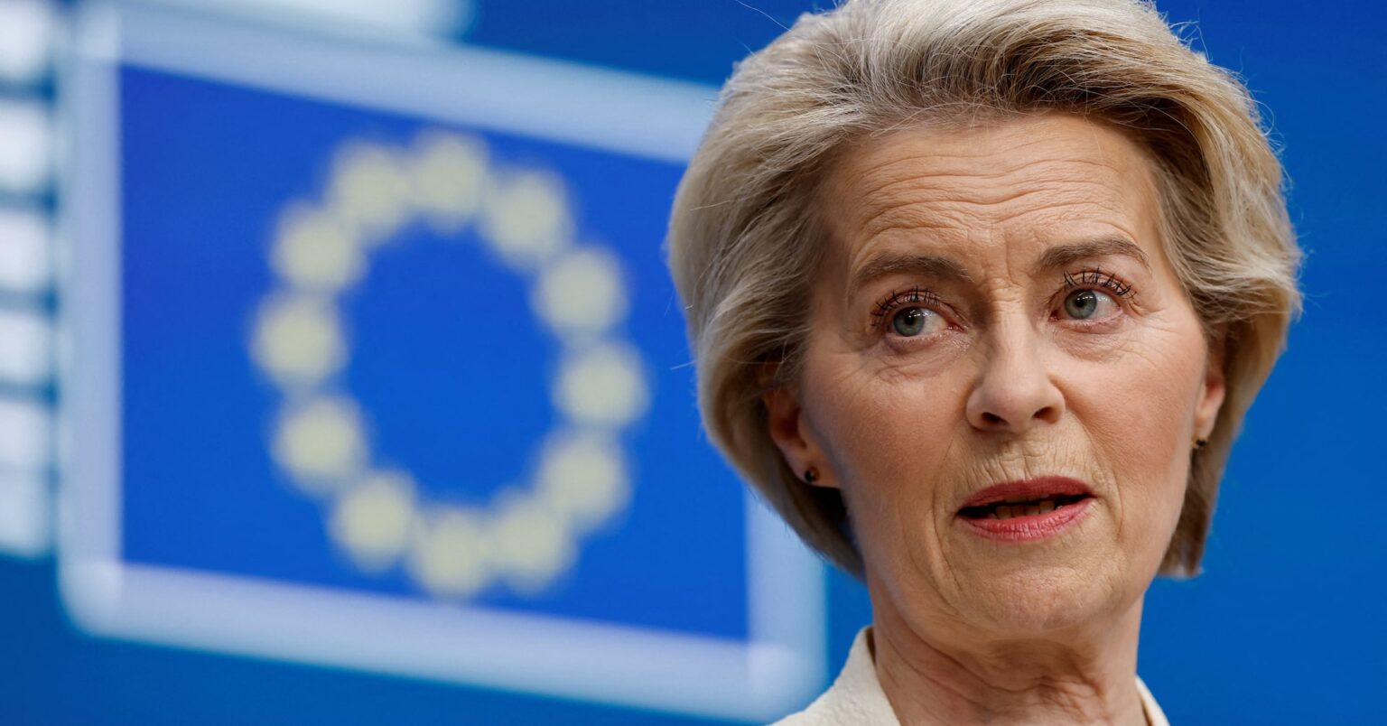 欧州委員長「ロシアは欧州との対決準備」、軍備強化必要 | ロイター