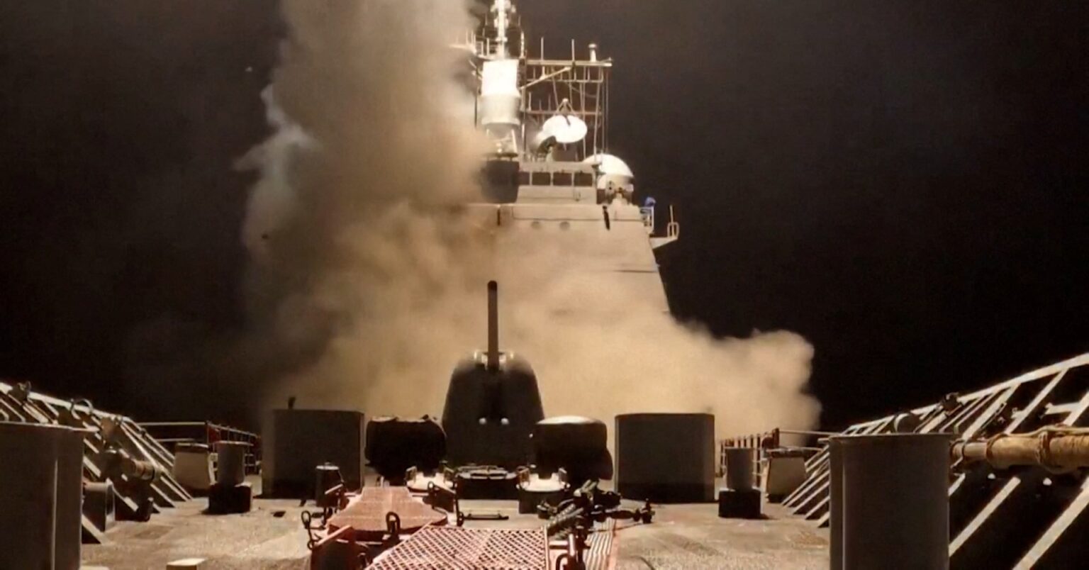 フーシ派幹部「米とは戦争状態」、イランは緊張緩和働きかけ | ロイター フーシ派幹部「米とは戦争状態」、イランは緊張緩和働きかけ | ロイター