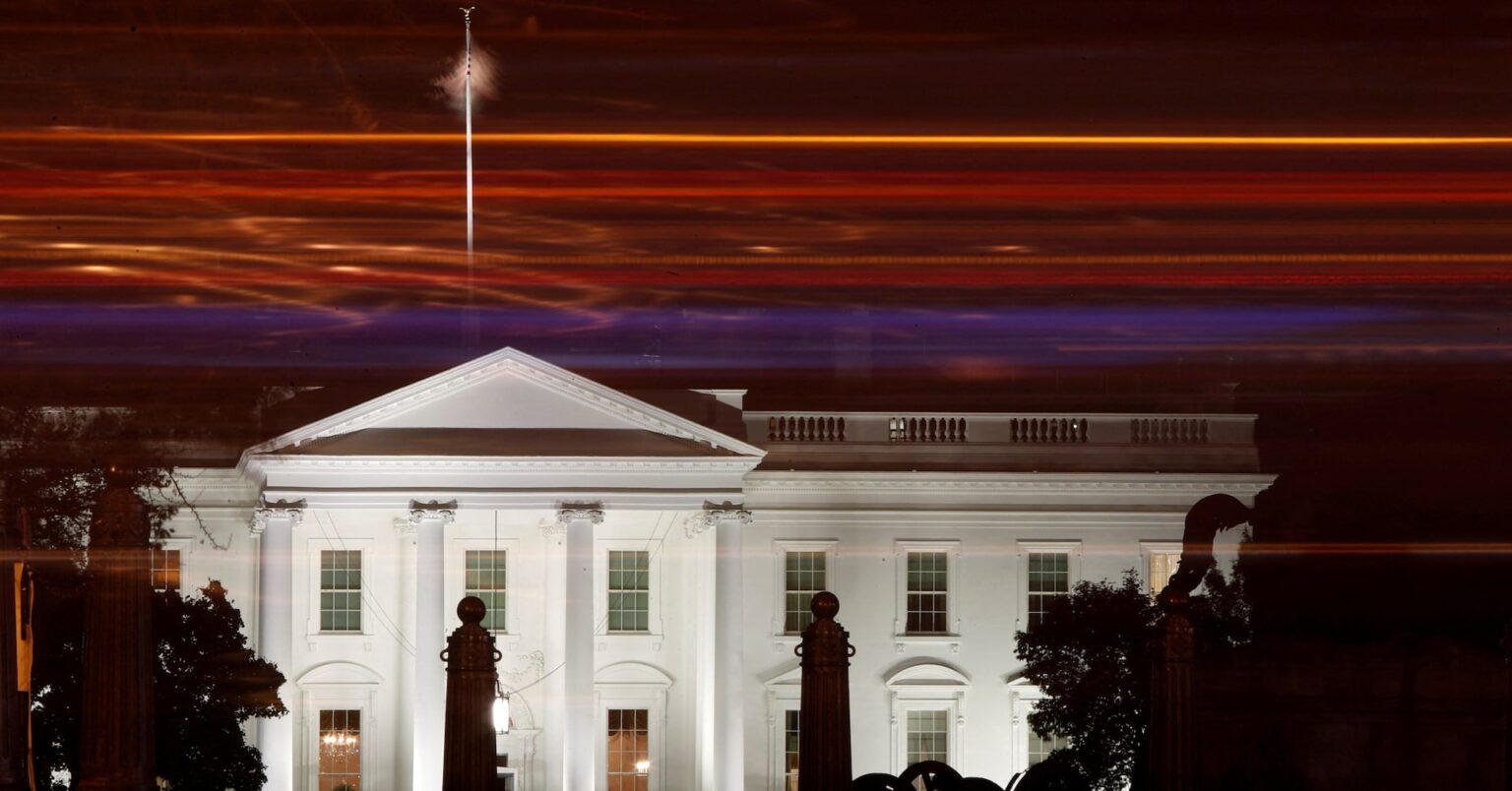 相互関税「4月2日発動方針維持」、財務長官発言受けホワイトハウス | ロイター