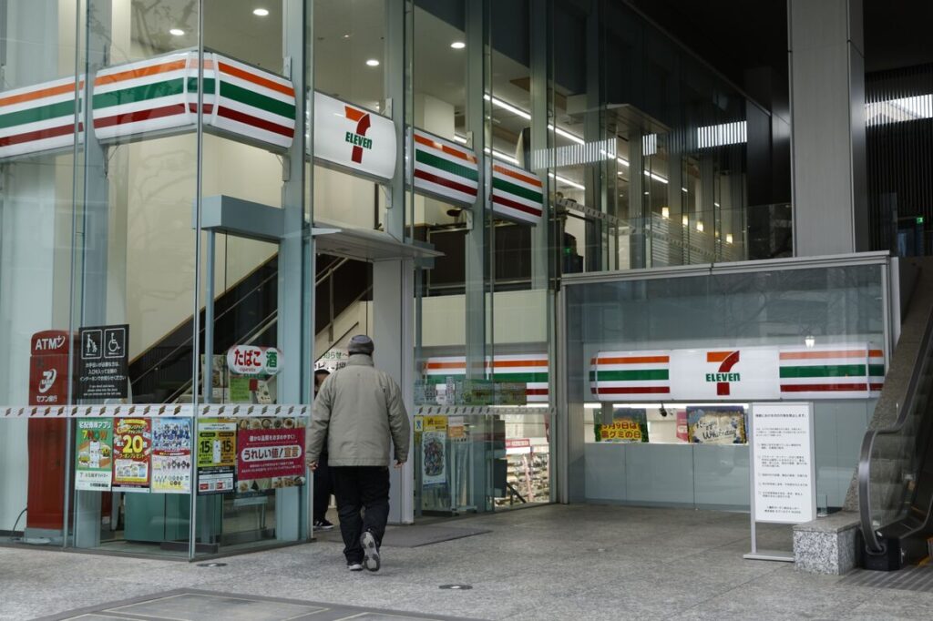 加クシュタールＣＥＯ、セブン＆アイと秘密保持契約は結んでいない - Bloomberg