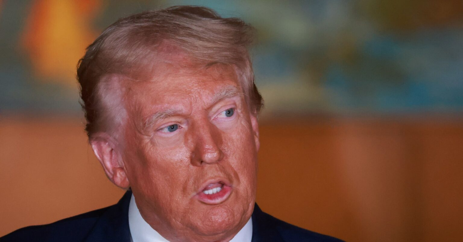 米、ウクライナとの鉱物資源協定に近く署名へ＝トランプ氏 | ロイター