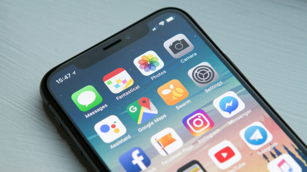 Appleに対しiOSの接続機能をサードパーティに開放するようEUが命令、さらにGoogleも検索とGoogle PlayでDMAに違反していると非難 - GIGAZINE