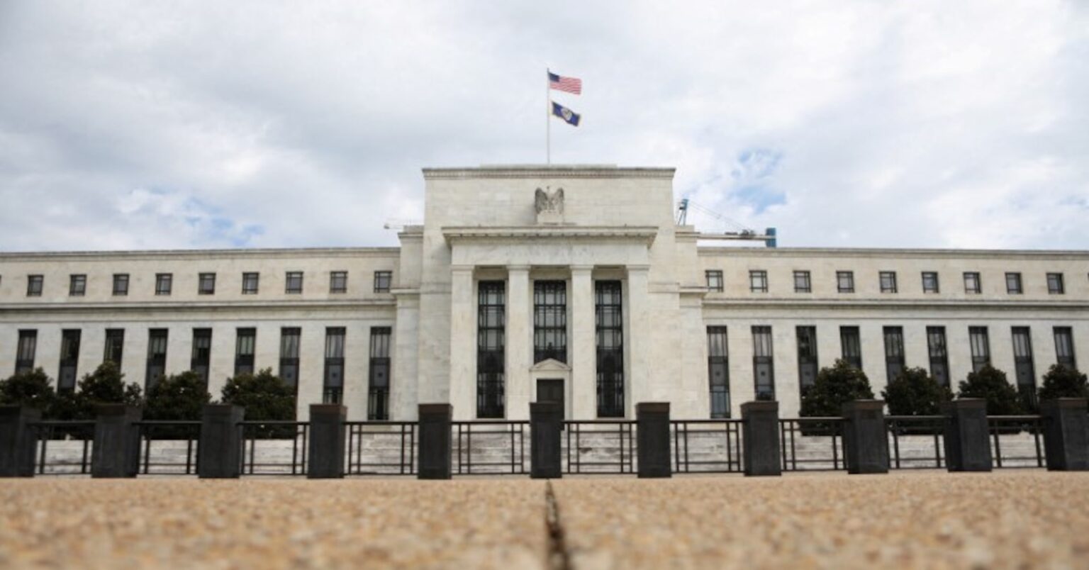 ＦＲＢ政策変更急がず、不確実性の管理が最大課題＝ＮＹ連銀総裁 | ロイター