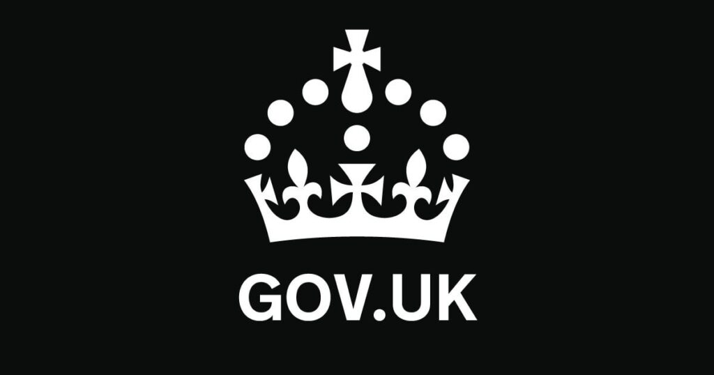 英国で3年以上働いていた人は、仕事を続けるためにマルタに戻ってきましたか？