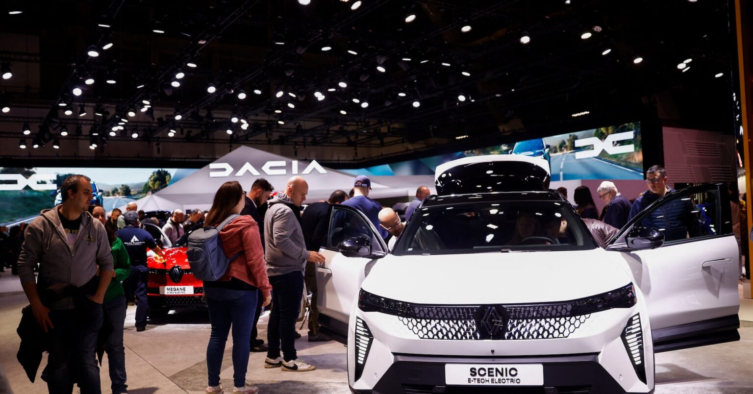 欧州自動車販売、24年は0.9％増　ＨＶが2桁の伸び | ロイター