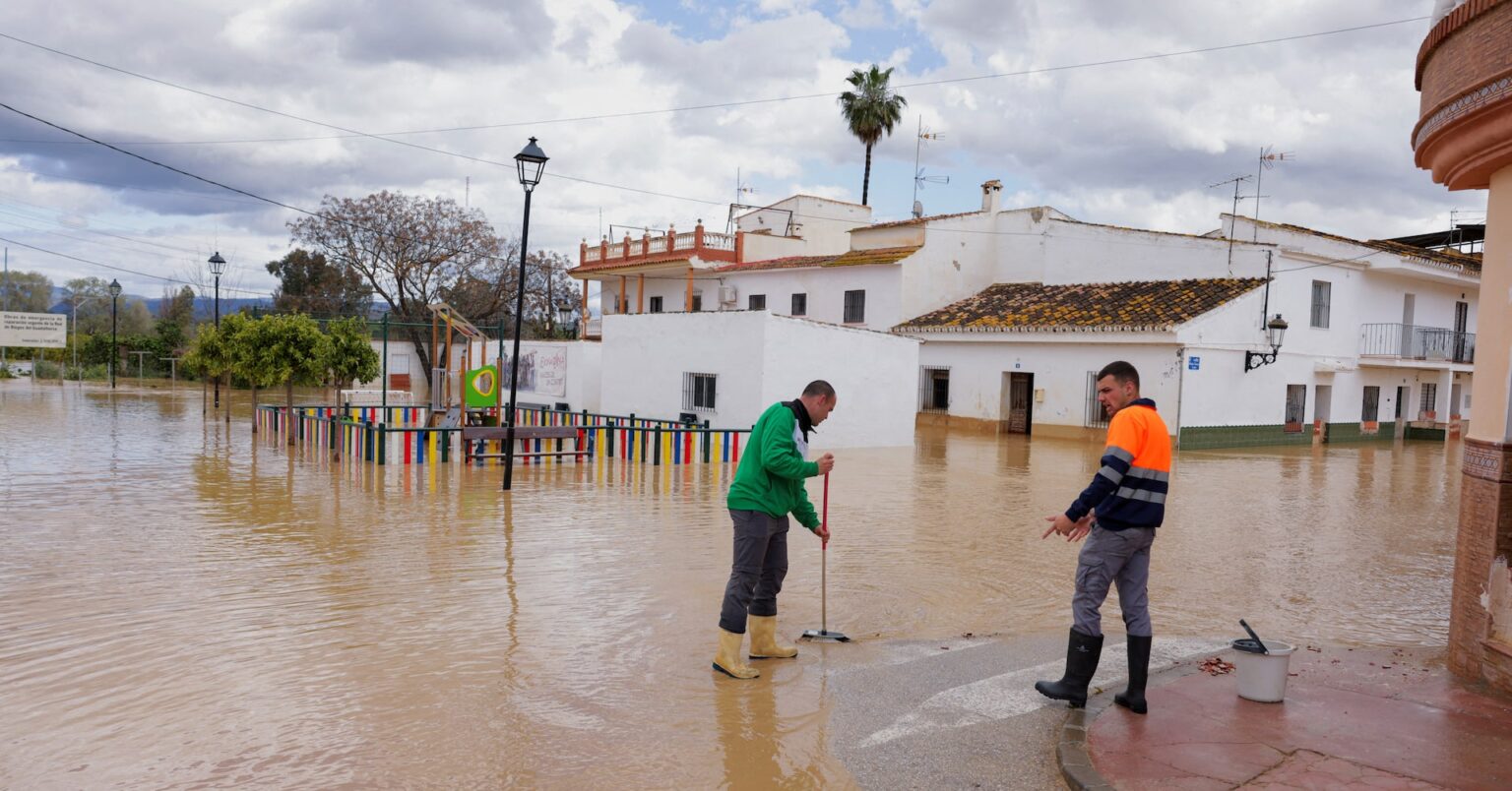 スペインで3週連続の豪雨、南部で数百人避難　2人不明 | ロイター