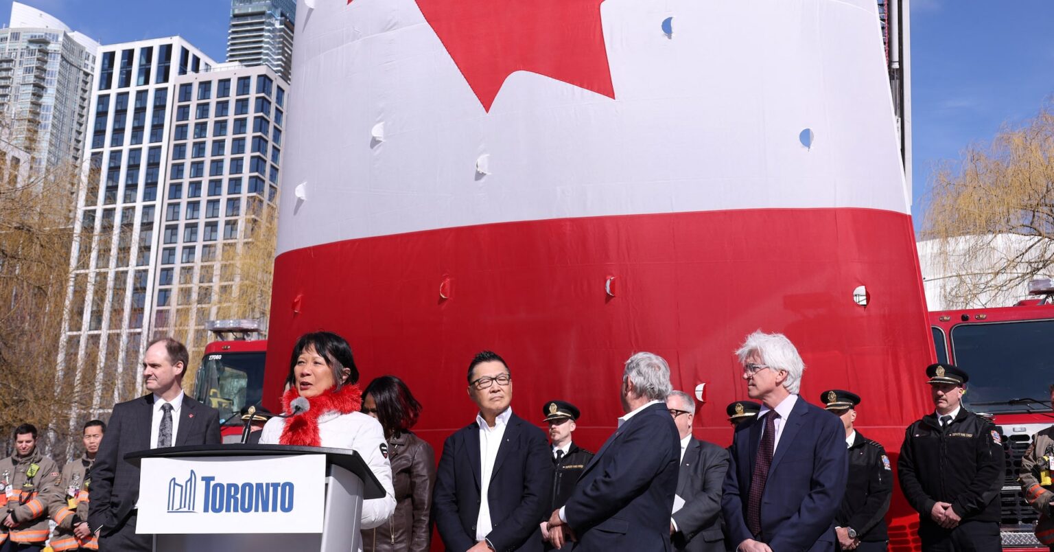 カナダ・トロント市がテスラ営業車購入補助打ち切り、対米貿易摩擦で | ロイター