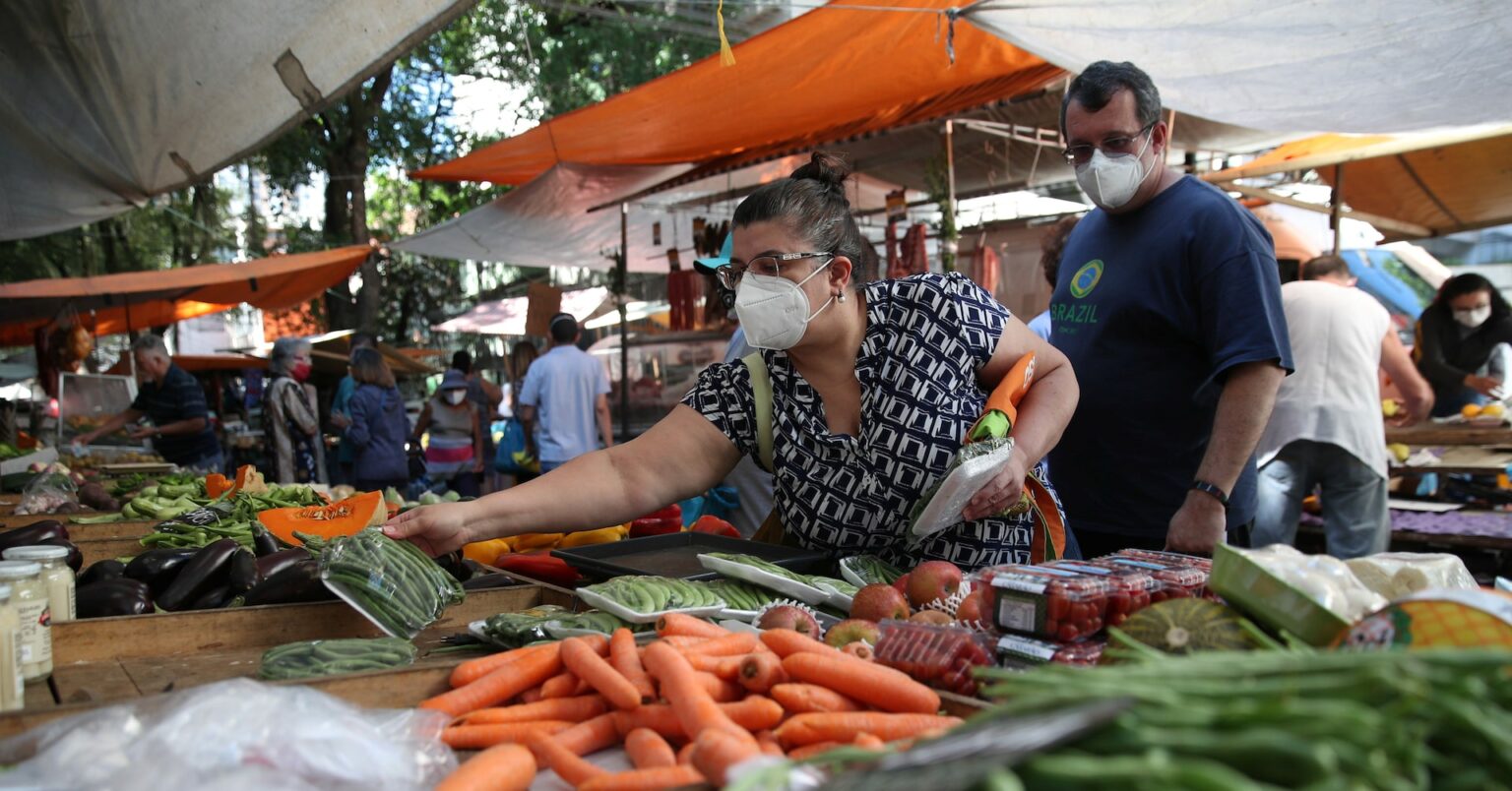 ブラジル小売売上高、7月は前月比-0.3% 高金利で4カ月連続減 | ロイター ブラジル小売売上高、12月は2カ月連続減 景気冷え込みの兆し | ロイター