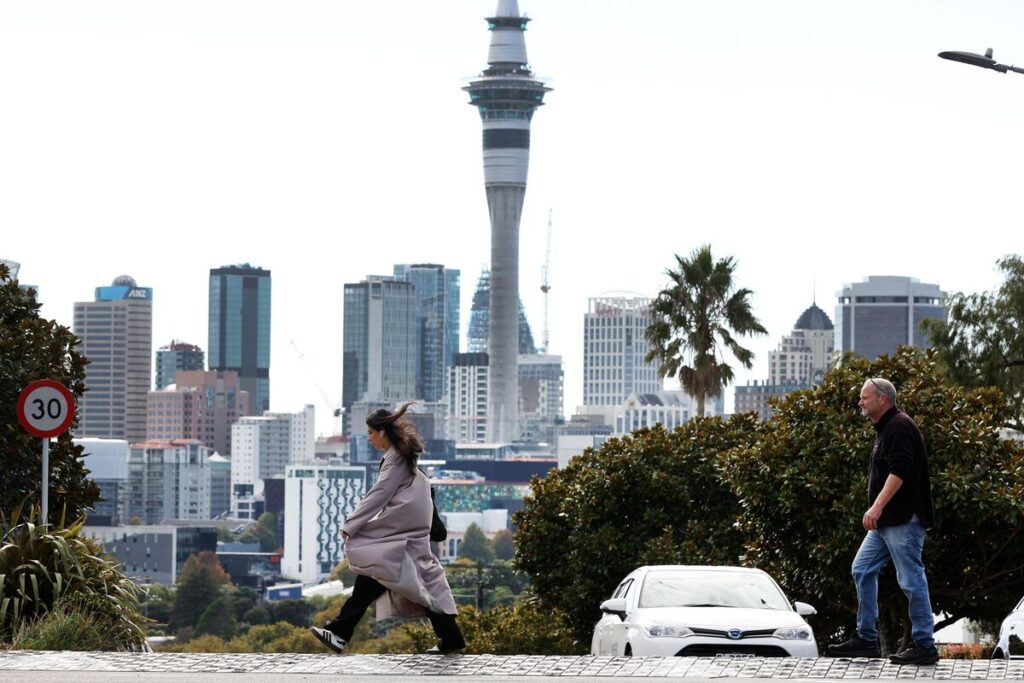 ニュージーランド出国者数、昨年は過去最多－低迷する経済に重し - Bloomberg