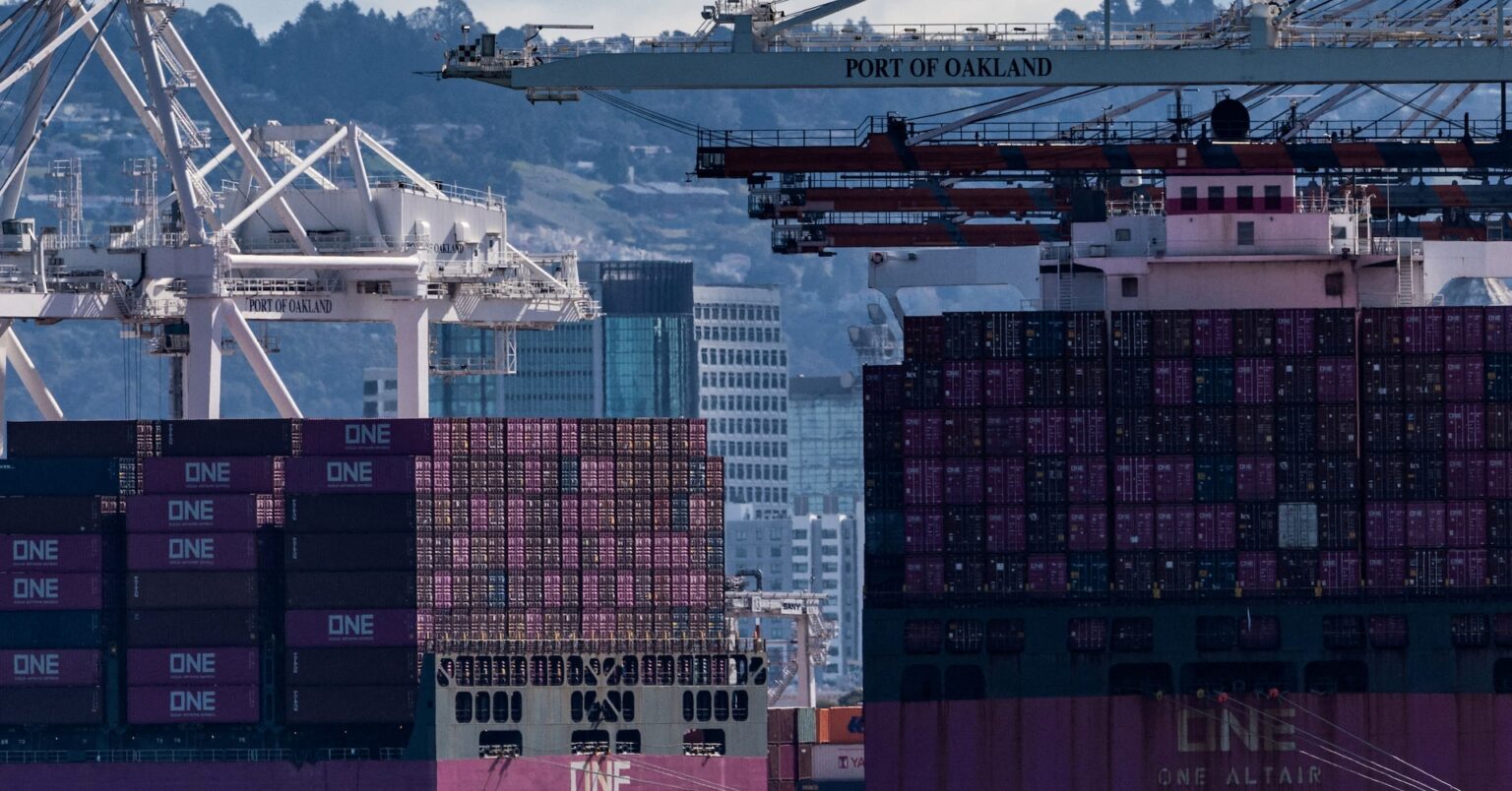 中国船への入港料徴収案は米海運業界脅かす、幹部らが訴え | ロイター